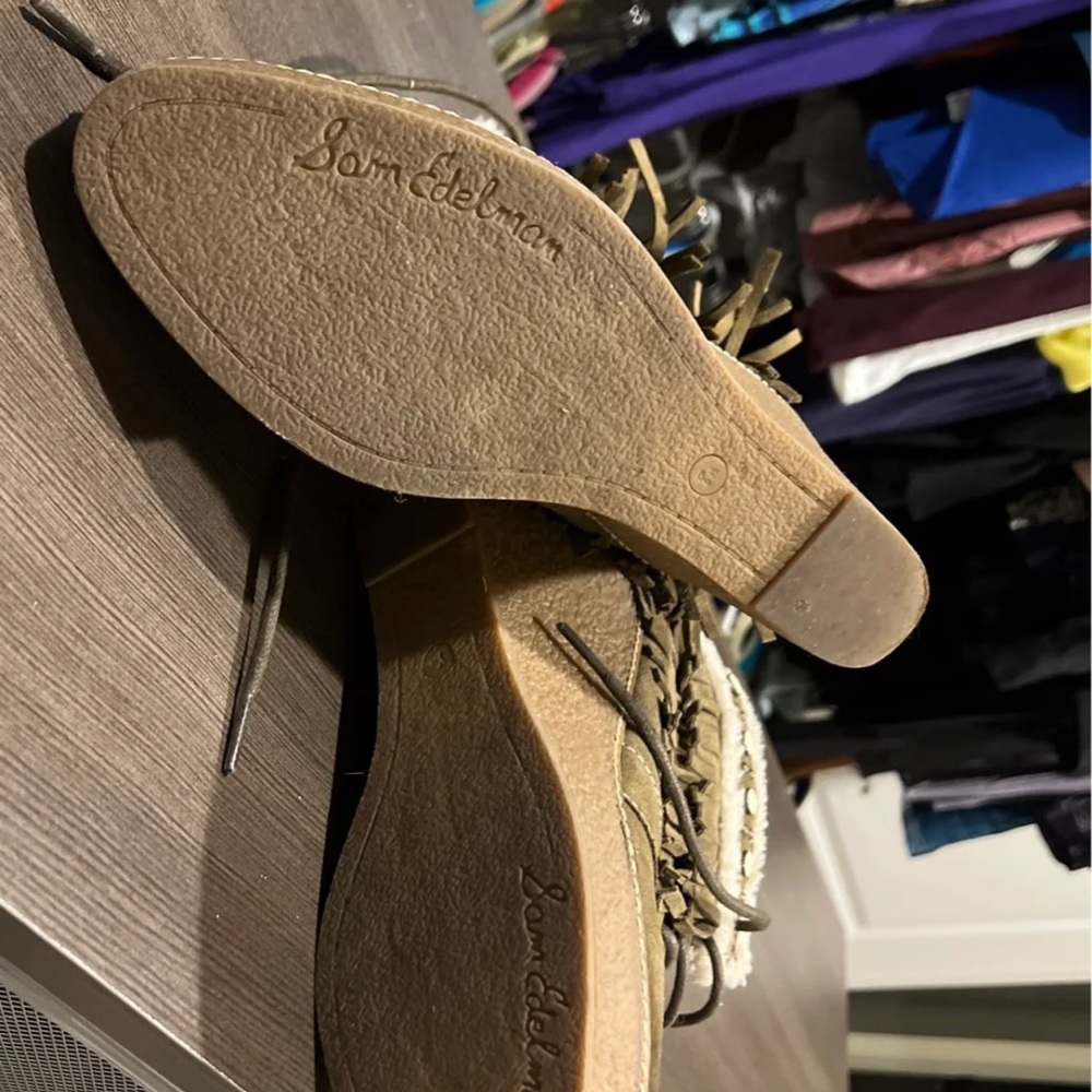 Booties - Picture 5 of 6
